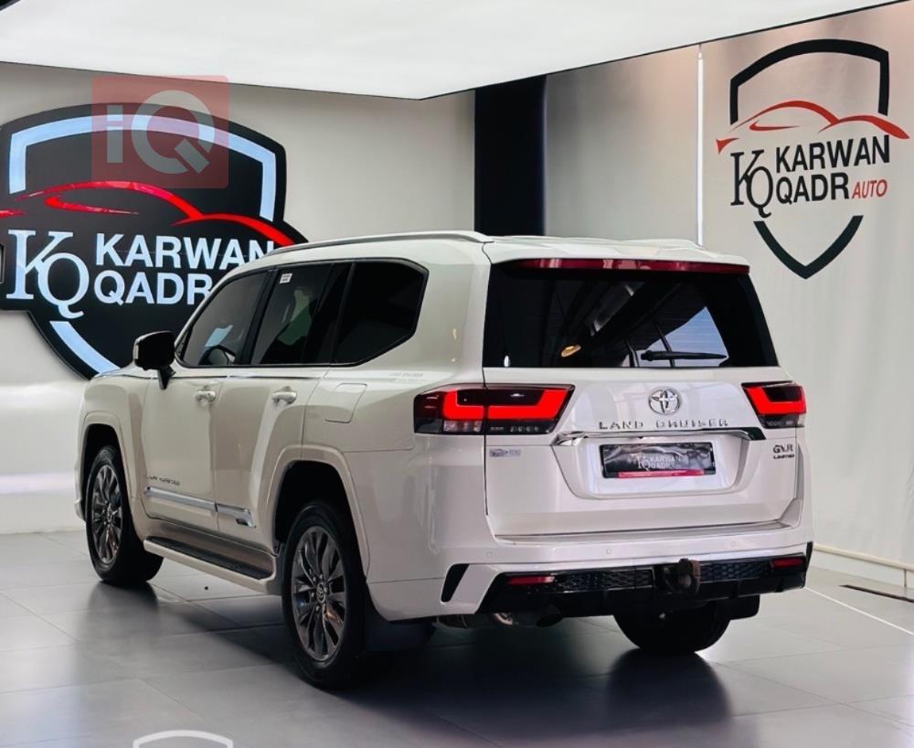 تويوتا لاندكروزر